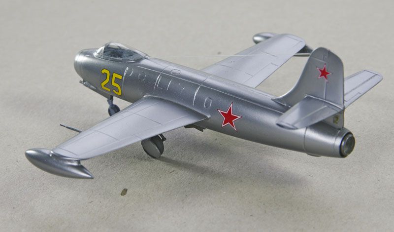 Yak 19 A+V models resin 1/72 Ready for Inspection Aircraft